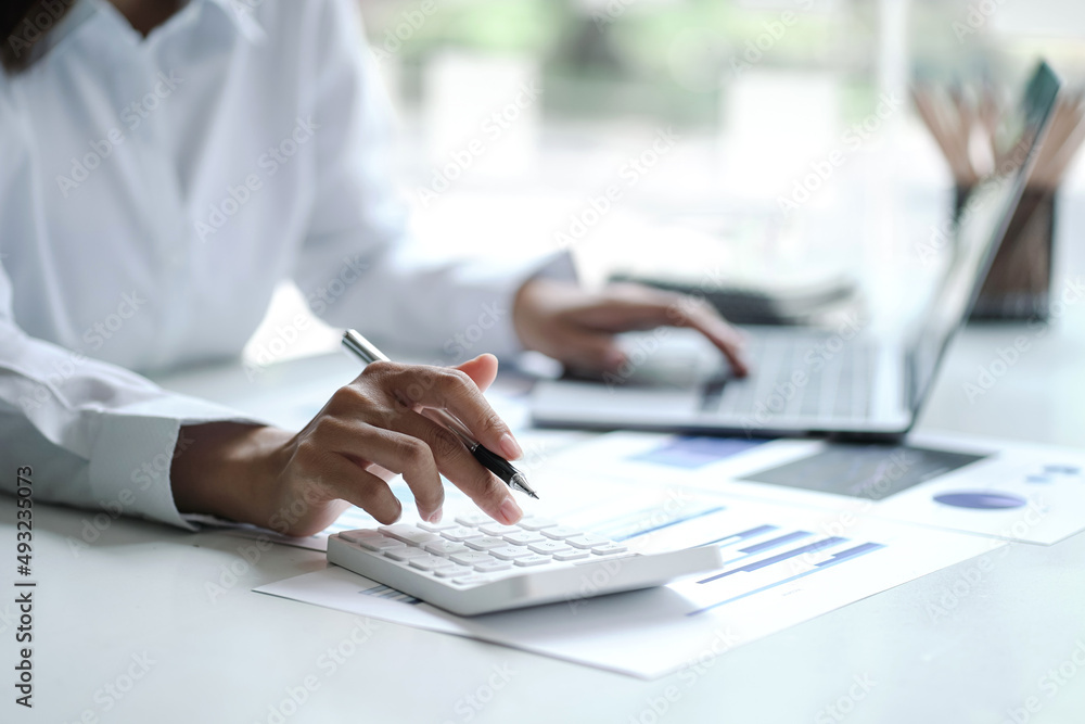 What Does a Fractional CFO Actually Do? Turning Financial Data Into Better Business Decisions